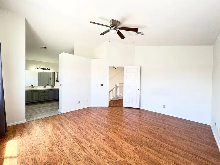 7525 Meadowoak Ln — Photo 20