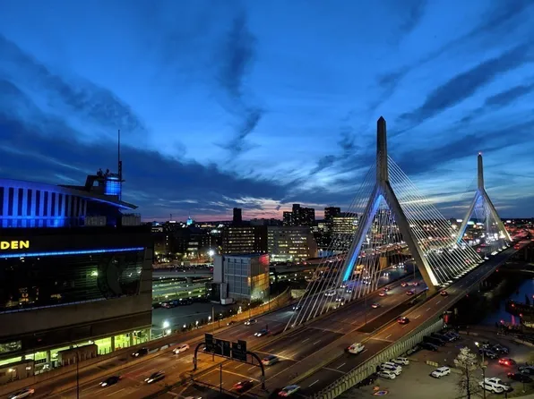 100 Lovejoy Wharf, Boston, MA