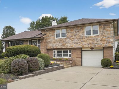 1012 Twist Rd, Philadelphia, PA, 19115