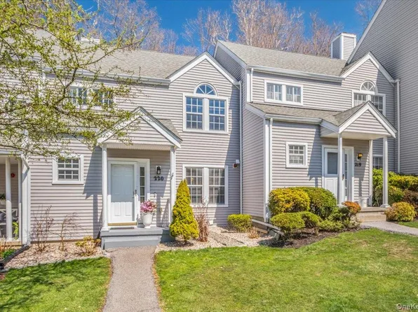 220 Sandpiper Court, Yorktown Heights, NY 10598