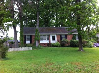 920 Southam Dr, North Chesterfield, VA 23235