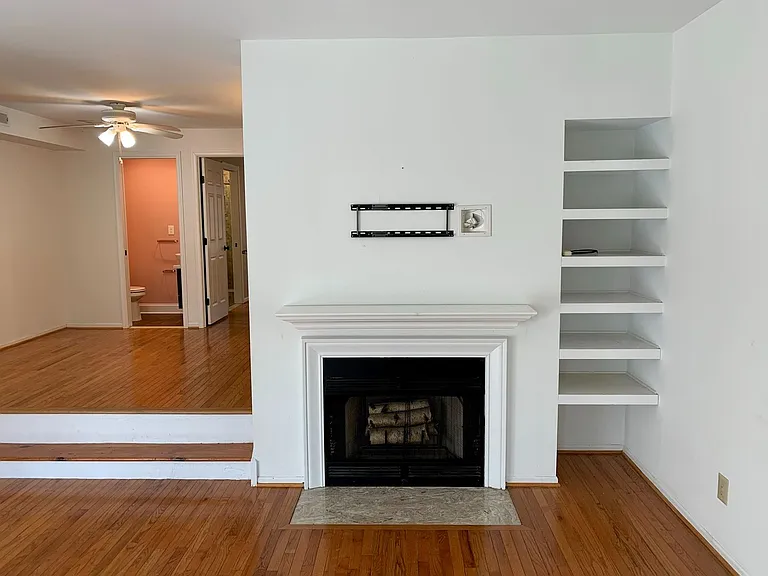 2751 Pennsylvania Ave #B107 — Photo 8