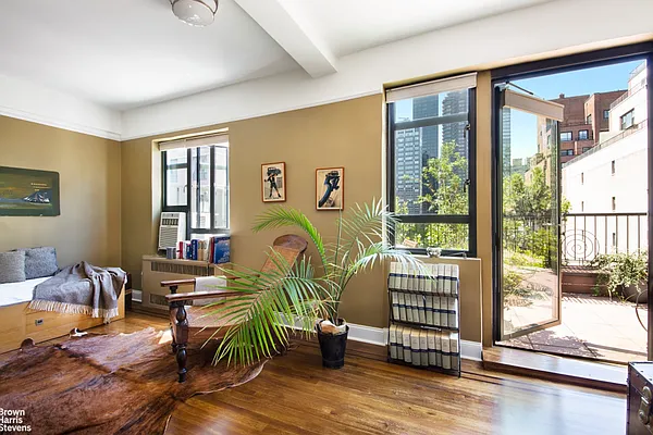 Rented by Brown Harris Stevens | media 20