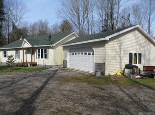 2561 Sullivan Rd, Arcade, NY 14009