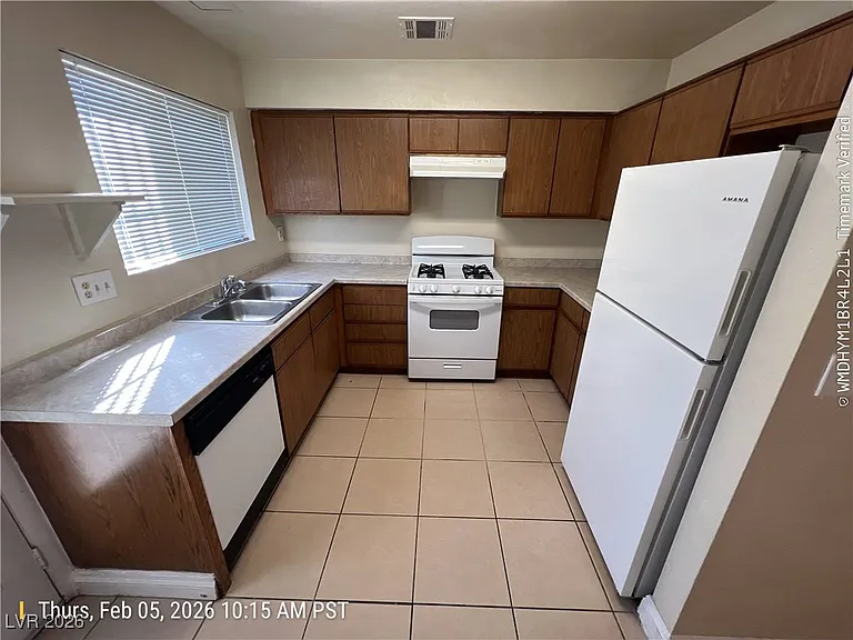 3810 Terrazzo Ave — Photo 5