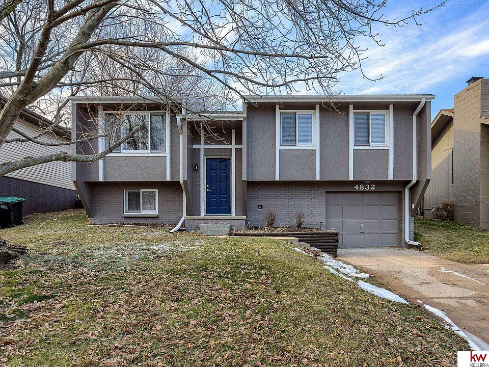 1st image of 4832 N 130th Cir