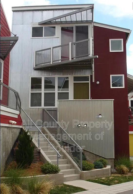 1 bed, 1.0 bath, 900 sqft, $2,250 — Photo 3