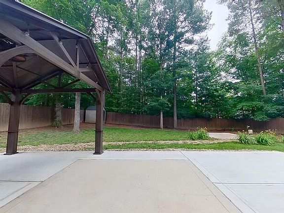 4th image of 4605 Waterbell Ln