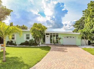 5670 Williams Dr, Fort Myers Beach, FL 33931