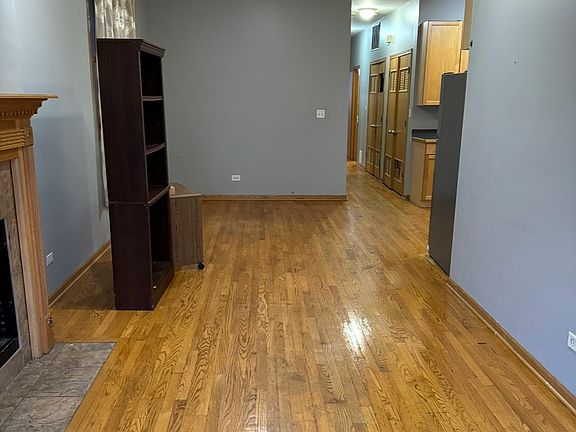 3rd image of 5852 S Prairie Ave APT 2