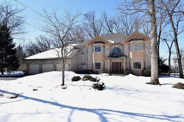 1st image of 6006 Whiteoak Dr