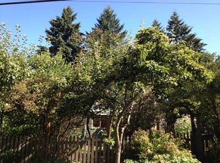 3008 NE 90th St, Seattle, WA 98115