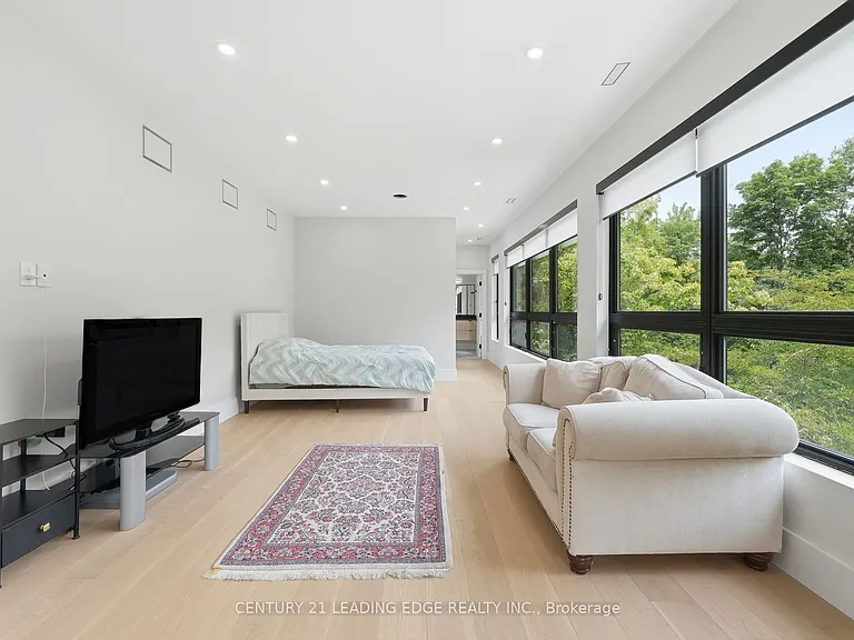 1362 Devon Rd — Photo 21