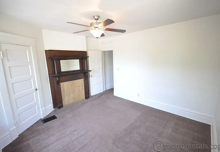 65-71 S Douglass St — Photo 10