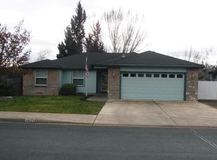 462 Teakwood Dr, Eagle Pt, OR