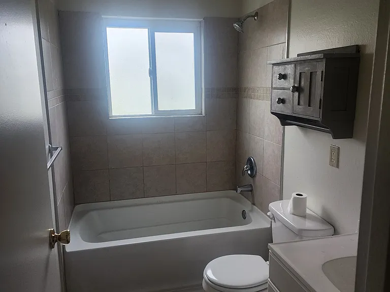 1277 Yulupa Ave #11 — Photo 8