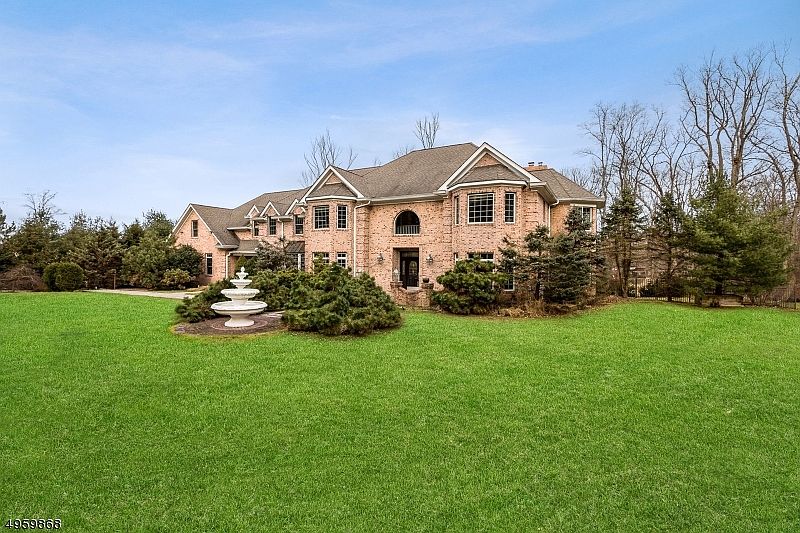 4 Pineview Ln, Boonton Township, NJ 07005 Zillow