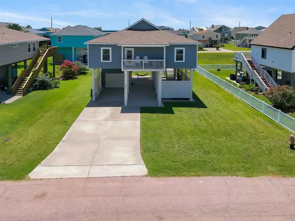 22811 Miramar St, Galveston, TX 77554
