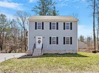 94 Warwick Ave, Athol, MA 01331