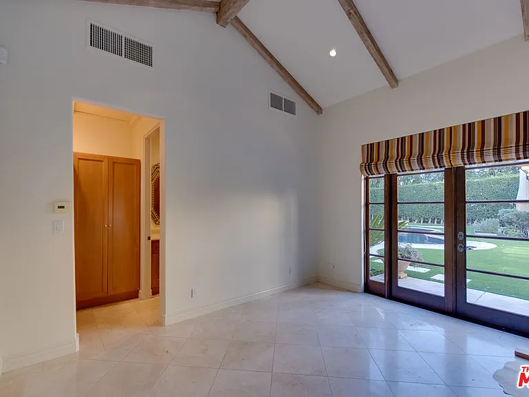 9530 Hidden Valley Rd — Photo 34