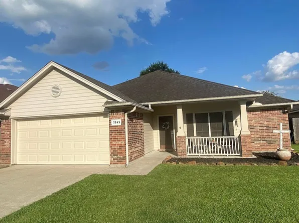 2845 Estes Ln, Port Neches, TX 77651