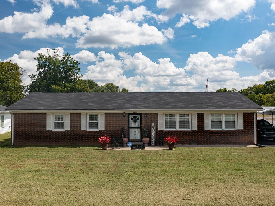 1st image of 1210 Peacock Rd