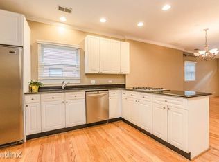 1801 W Diversey Pkwy UNIT 17, Chicago, IL 60614