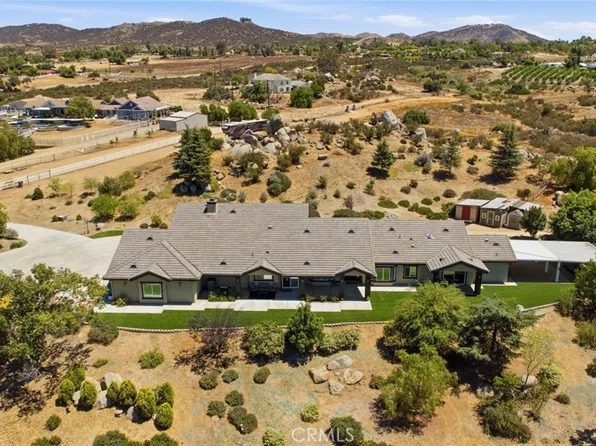 17641 Santa Rosa Mine Rd, Perris, CA 92570