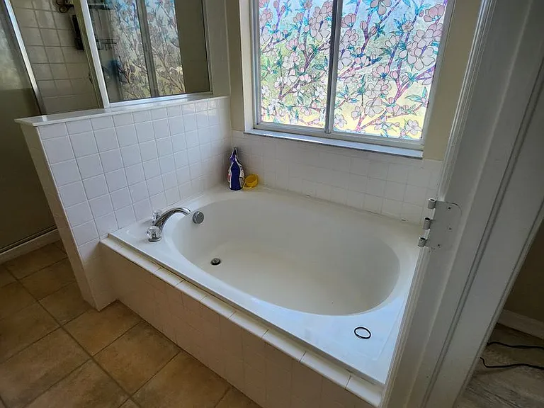 160 Scotch St SW — Photo 4