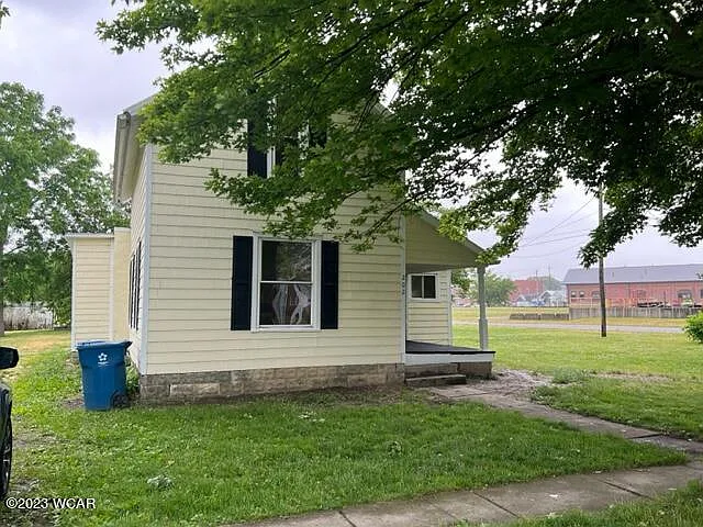 202 N Davis St photo 1