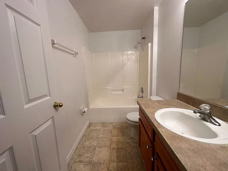 2932 Foraker Way — Photo 21