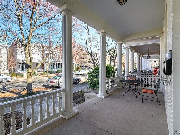 2nd image of 1707 Grove Ave