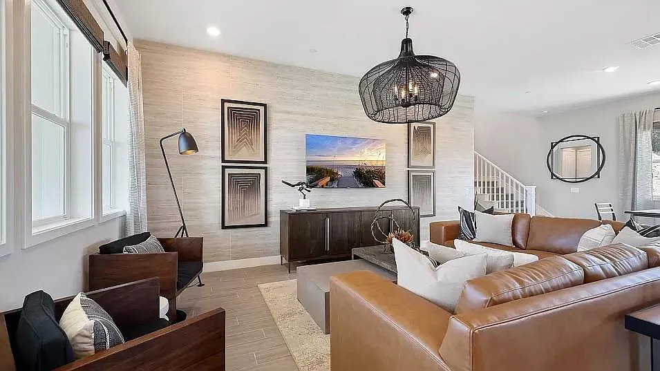 27676 N Ridgeline Pl — Photo 3