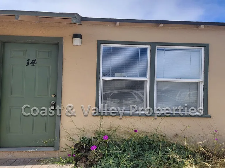 845 El Camino Real N — Photo 1