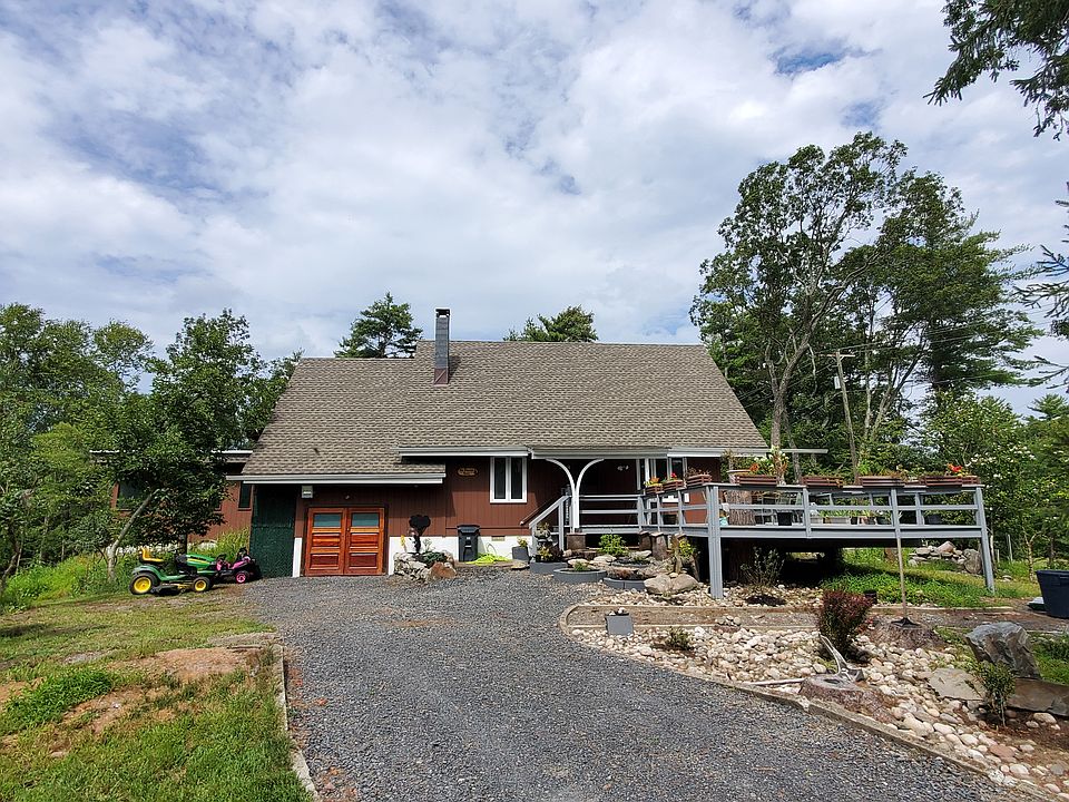 1st image of 107 Mountain Top Ct