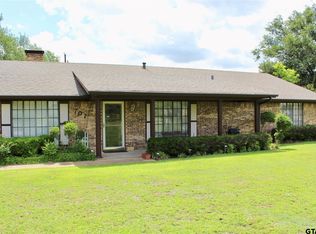 707 S Houston St, Edgewood, TX 75117