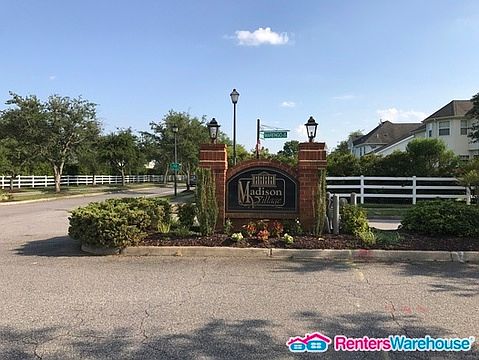 2nd image of 2928 Chambers Dr