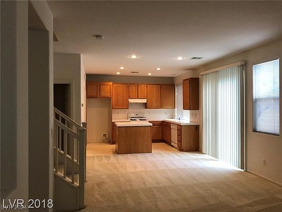 4th image of 10756 Turquoise Valley Dr
