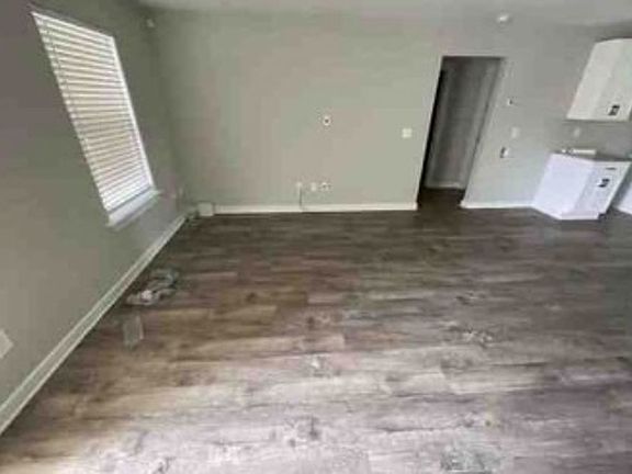 Additional Living Room