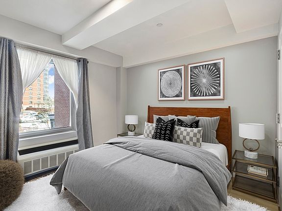 4th image of 28-18 Astoria Blvd #202