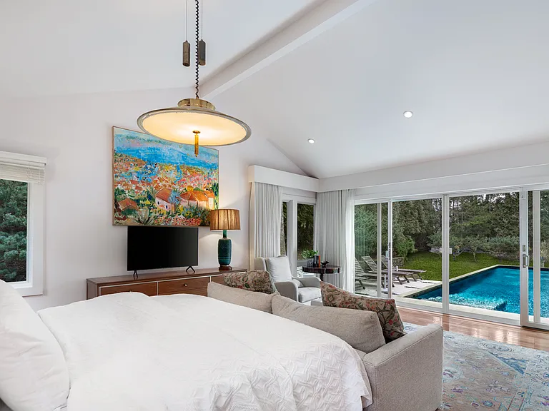 10 Cedar Dr — Photo 10
