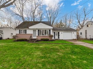 1604 Meadow Dr, Alden, NY 14004