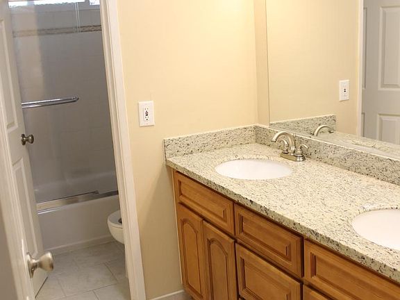 5th image of 11260 Catalina Ct