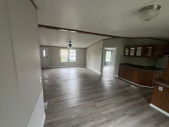 5th image of 626 Ethel Dr