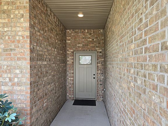4th image of 335 Swaden Lane
