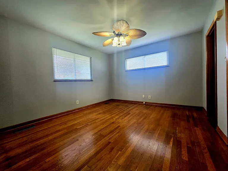 101 Madora Dr — Photo 8