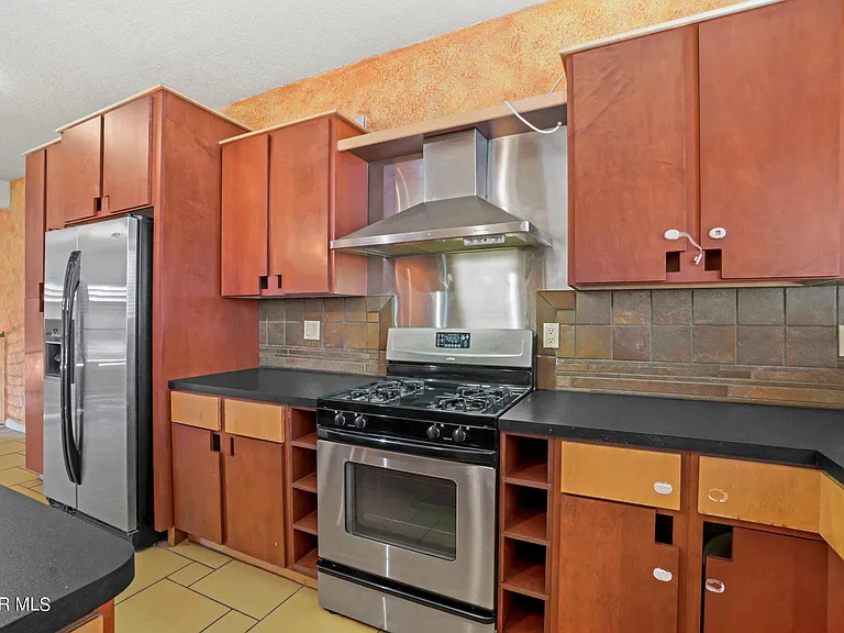 1230 Olga Mapula Dr — Photo 16