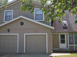 7326 N Liberty St, Kansas City, MO 64118