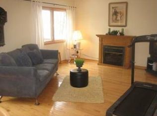 5562 Northcrest Village Dr, Clarkston, MI