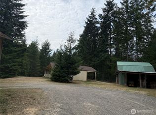 540 NE Blacksmith Dr, Belfair, WA